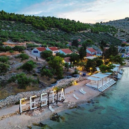 Glamping Resort Festa Kornati Pristanisce Exterior foto